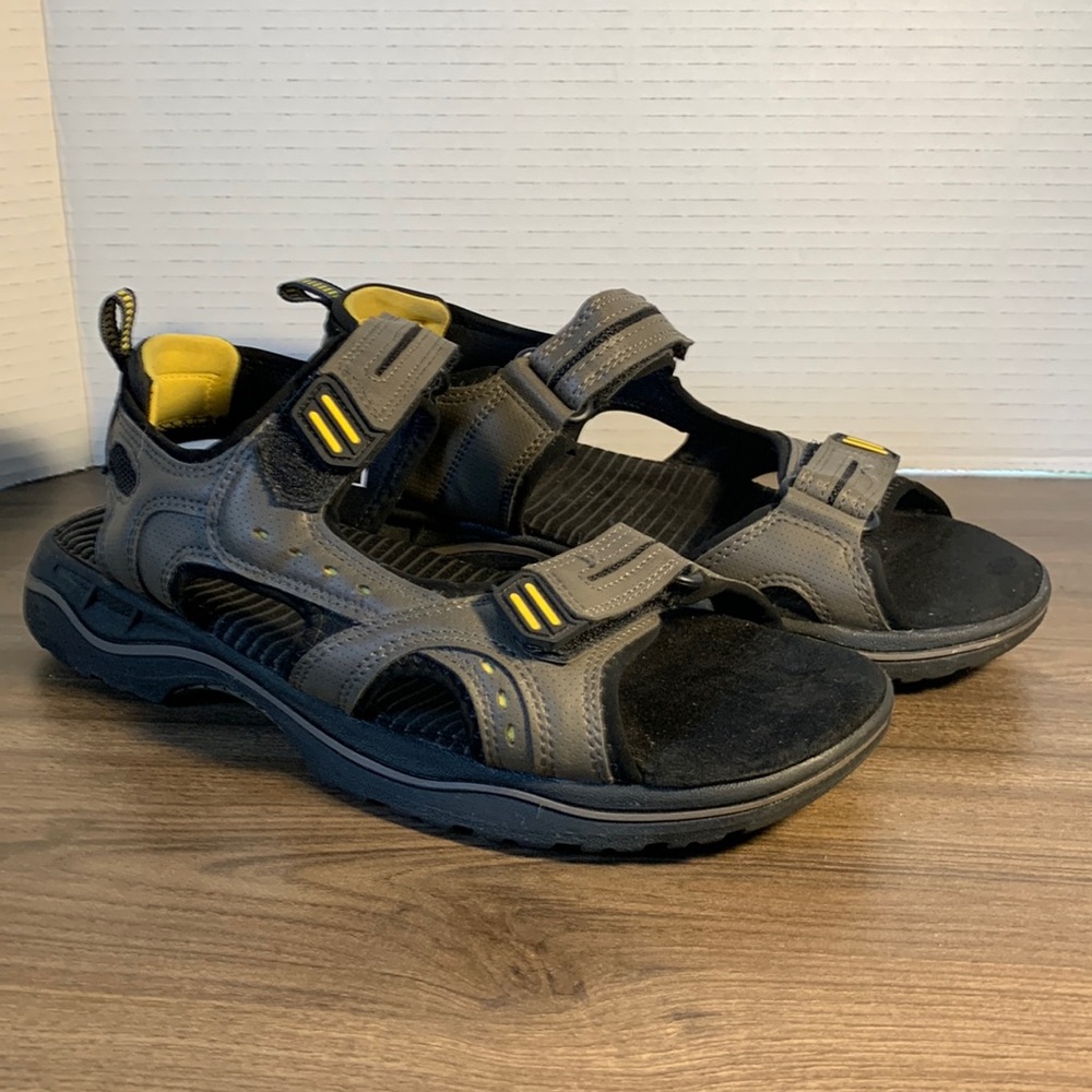 Gotcha men’s sandals
